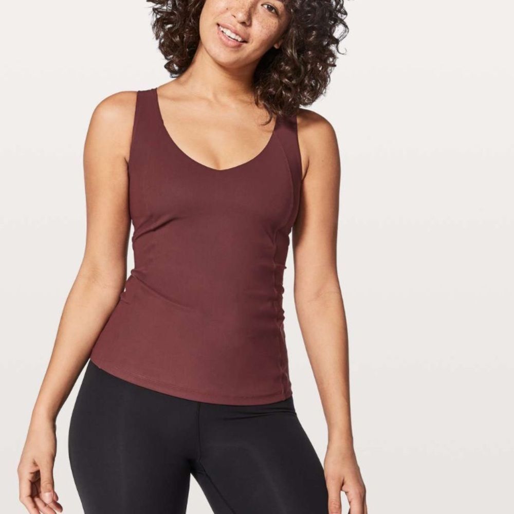 Lululemon Long Breath 2-In-1 Tank *Light Support For B/C Cup Redwood / Auburn 8